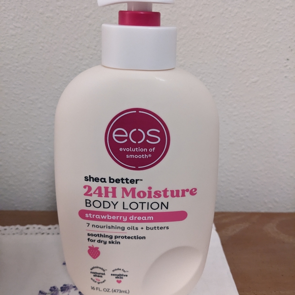 New Hard to Find EOS Strawberry Dream body lotion 16 oz shea dry sensitive skin - Picture 3 of 4